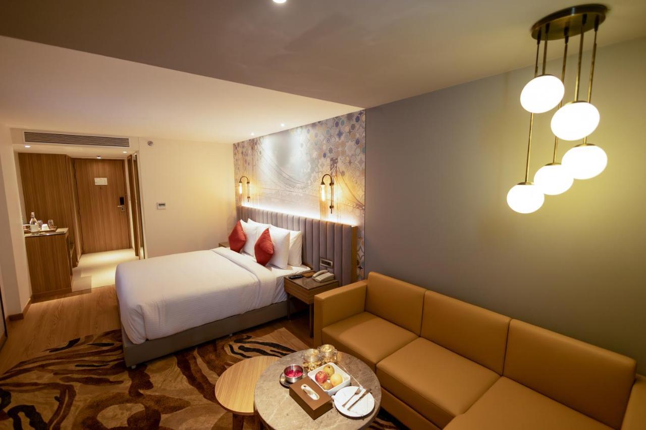 Golden Tulip Bhopal Hotel Eksteriør billede
