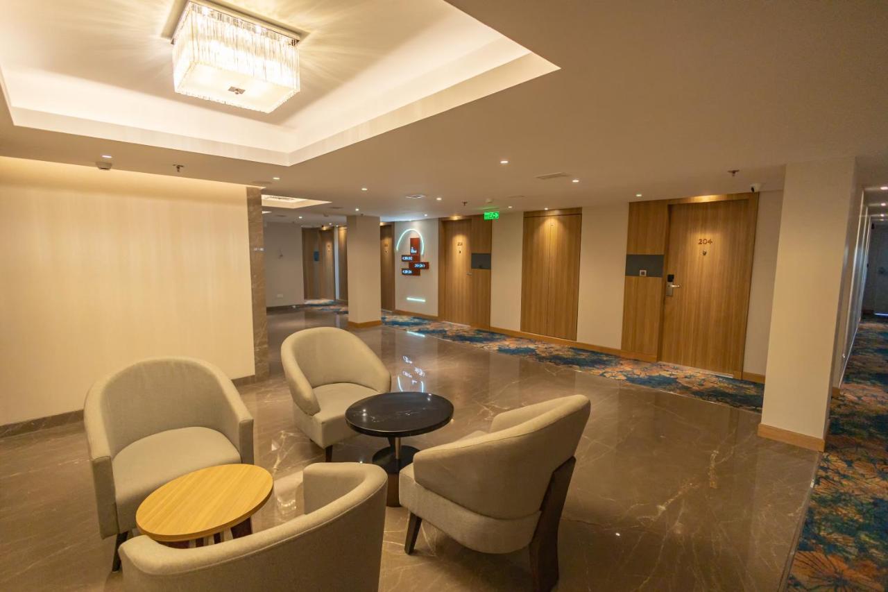 Golden Tulip Bhopal Hotel Eksteriør billede