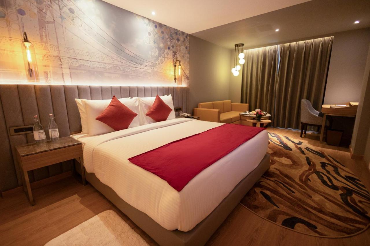 Golden Tulip Bhopal Hotel Eksteriør billede