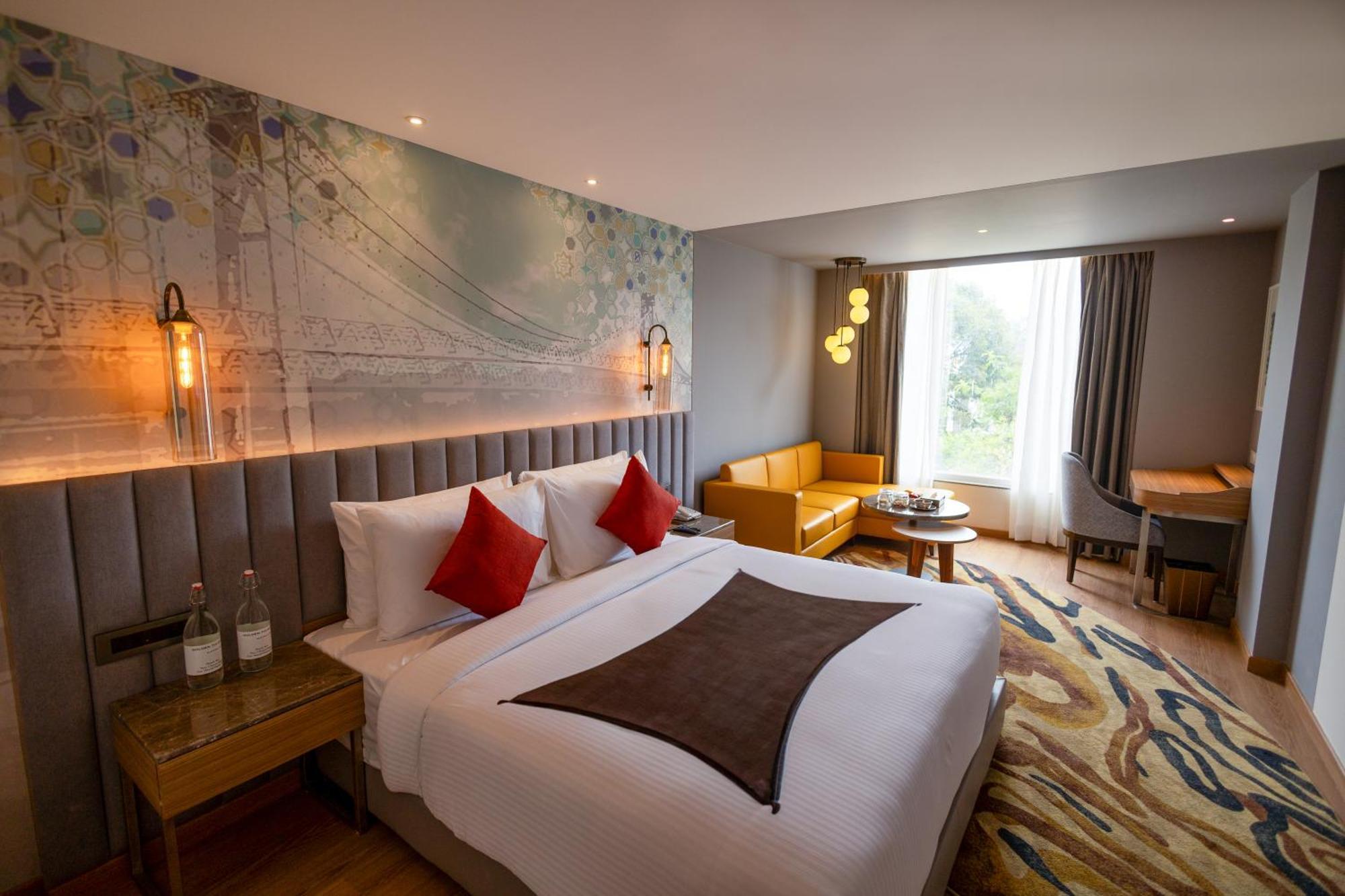Golden Tulip Bhopal Hotel Eksteriør billede